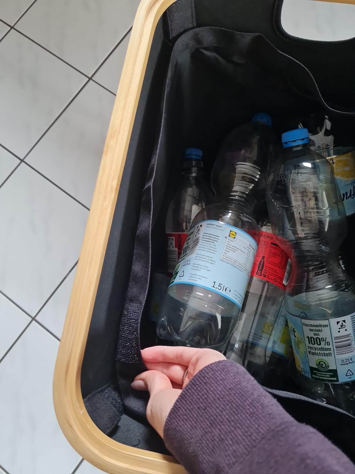 termék vélemény tároló